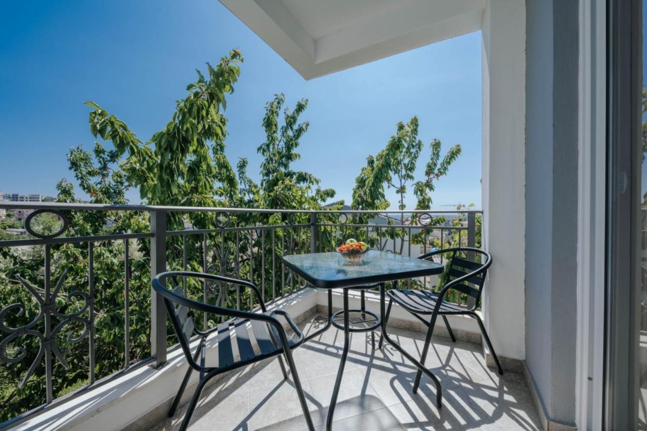 Sea Garden Apartments Dobra Voda Exterior photo